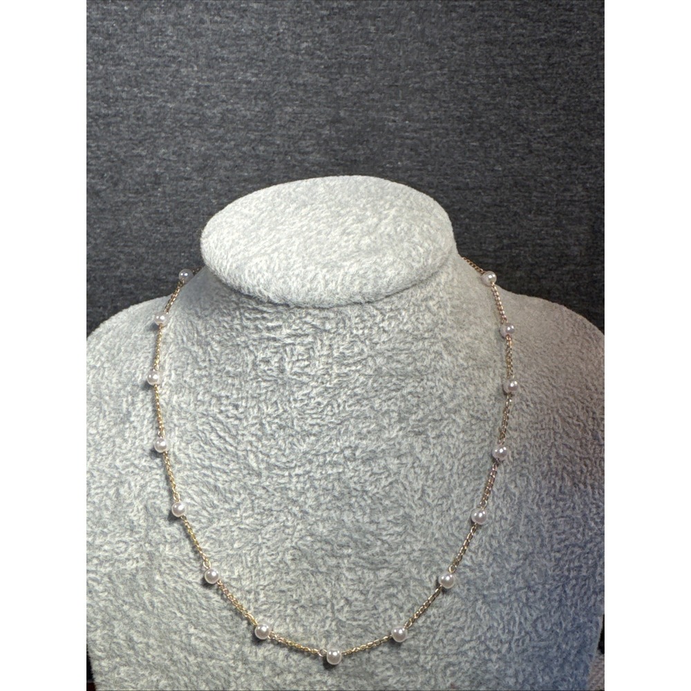 Gold Tone Necklace with Pearl Colored Beads